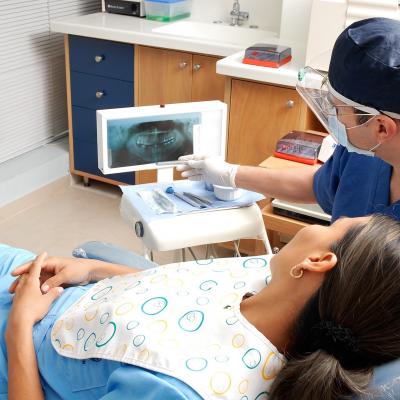 Dentist 1639683 1920